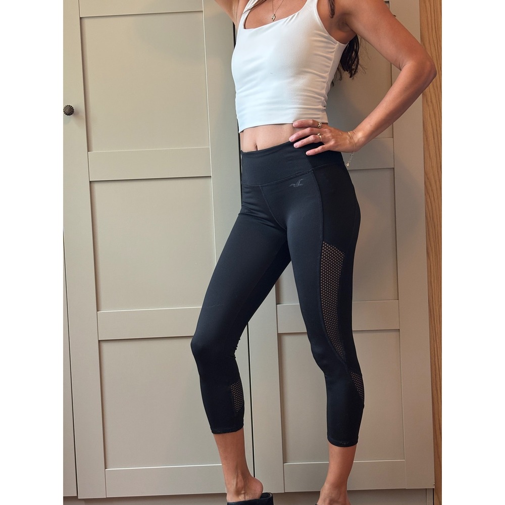 Hollister Gilly Hicks Black Mesh Panel Capri Leggings XS High Rise